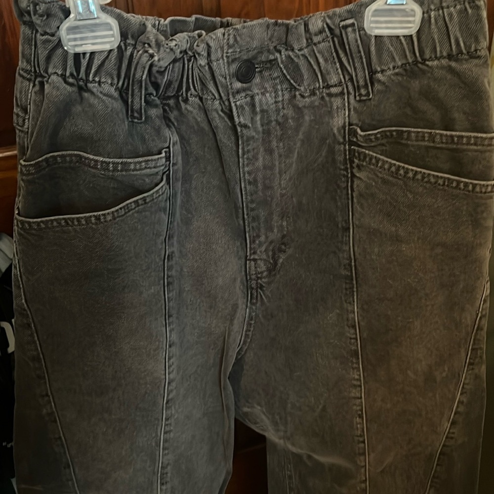 Free People We the Free high waisted black jeans size Medium